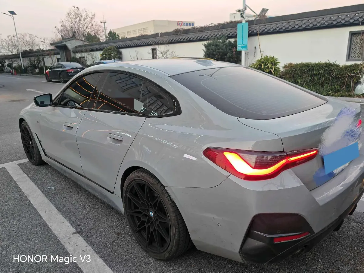 2022 BMW 8 Series 3.0T 333HP L6 8AT,autocango,china used car exporter,china ev exporter,chinese used car exporter,chinese used ev exporter