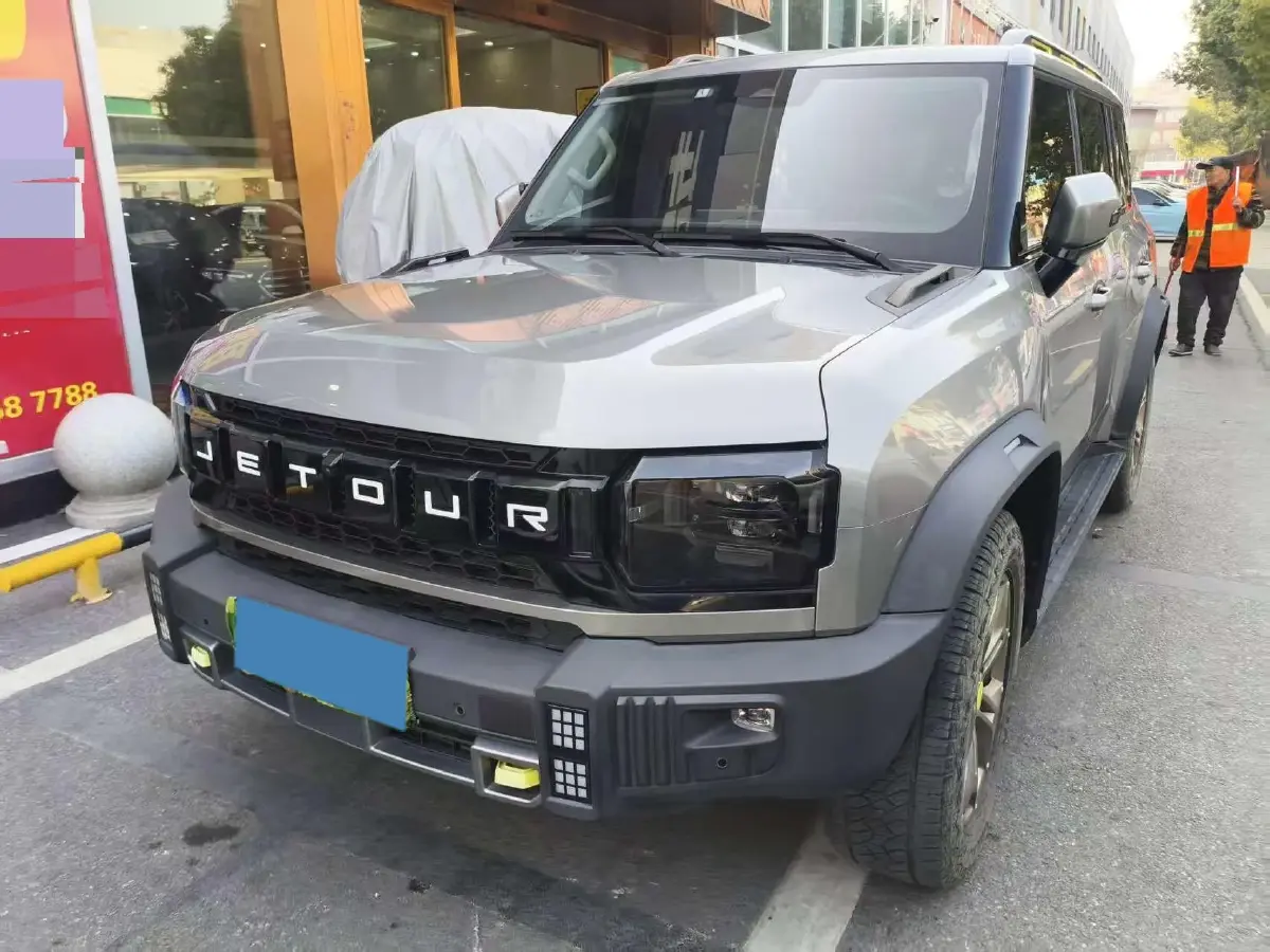 2023 Jetour Traveller 2.0T 254HP L4 8AT