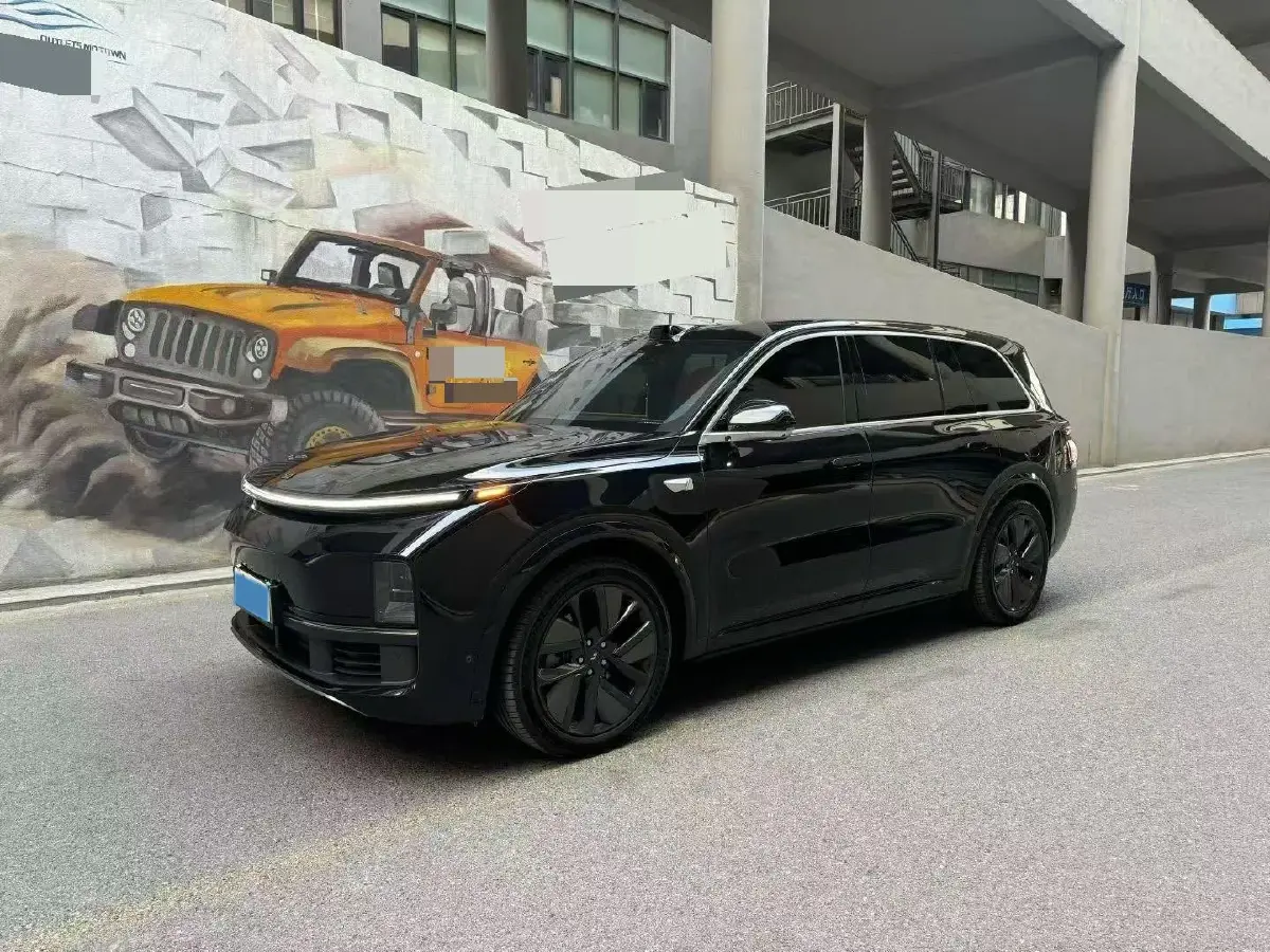 2024 Toyota Land Cruiser Prado 2.4T 282HP L4 8AT Hybrid