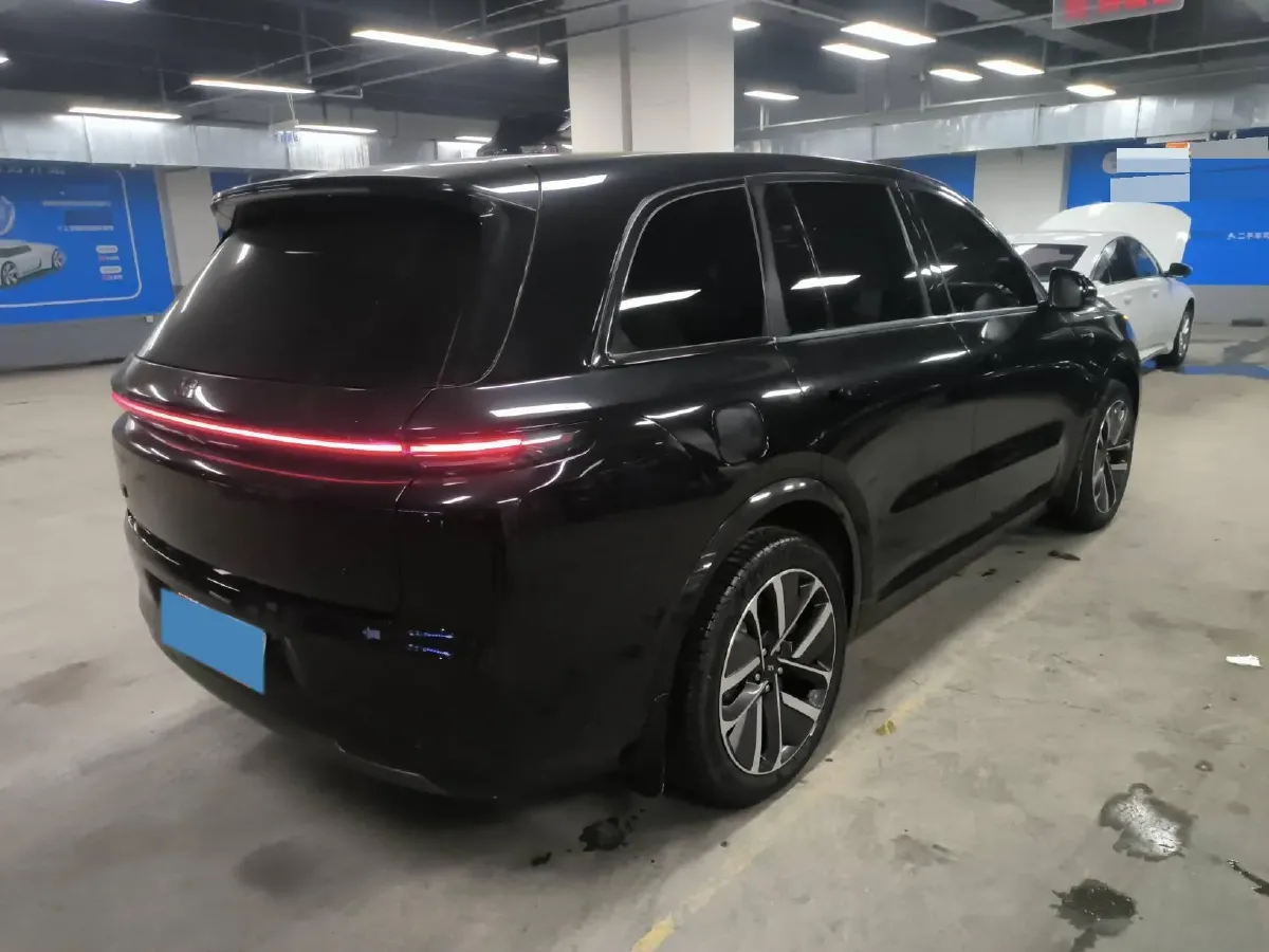 2024 Ford Bronco 2.3T 275HP L4 10AT,autocango,china used car exporter,china ev exporter,chinese used car exporter,chinese used ev exporter