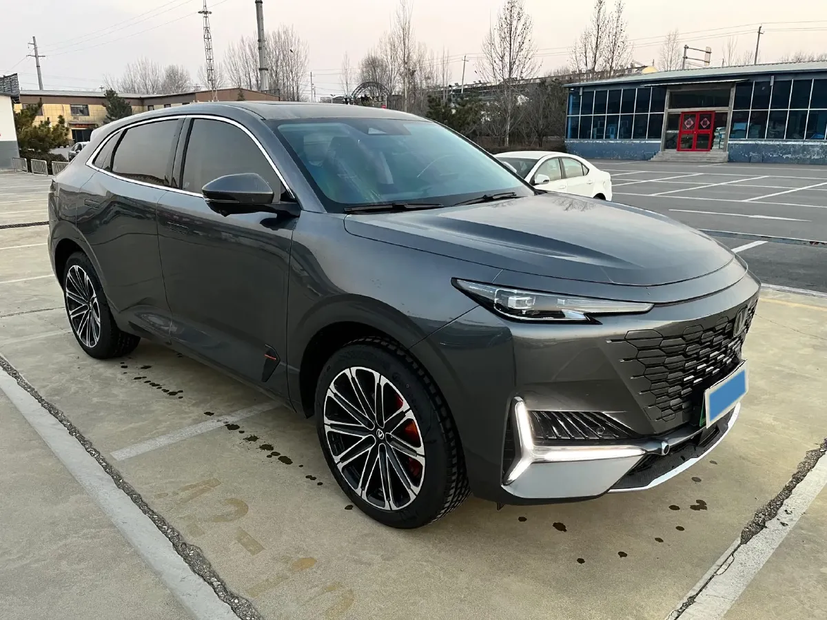 2024 ChangAn UNI-K iDD 1.5T 170HP L4 6TCT PHEV 28.4KWH,autocango,china used car exporter,china ev exporter,chinese used car exporter,chinese used ev exporter