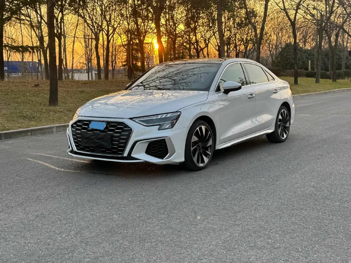 2022 Audi A3 1.4T 150HP L4 7DCT