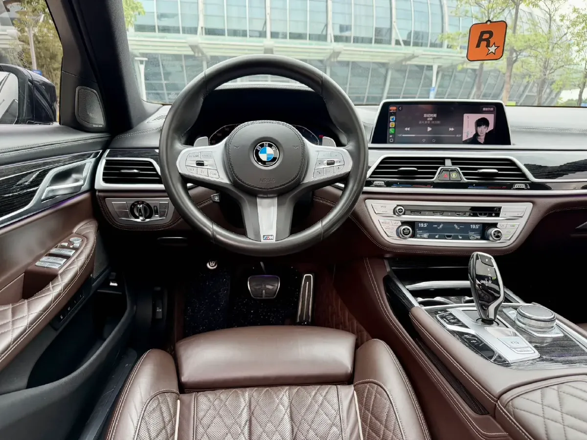 2019 BMW 7 Series 3.0T 340HP L6 8AT,autocango,china used car exporter,china ev exporter,chinese used car exporter,chinese used ev exporter