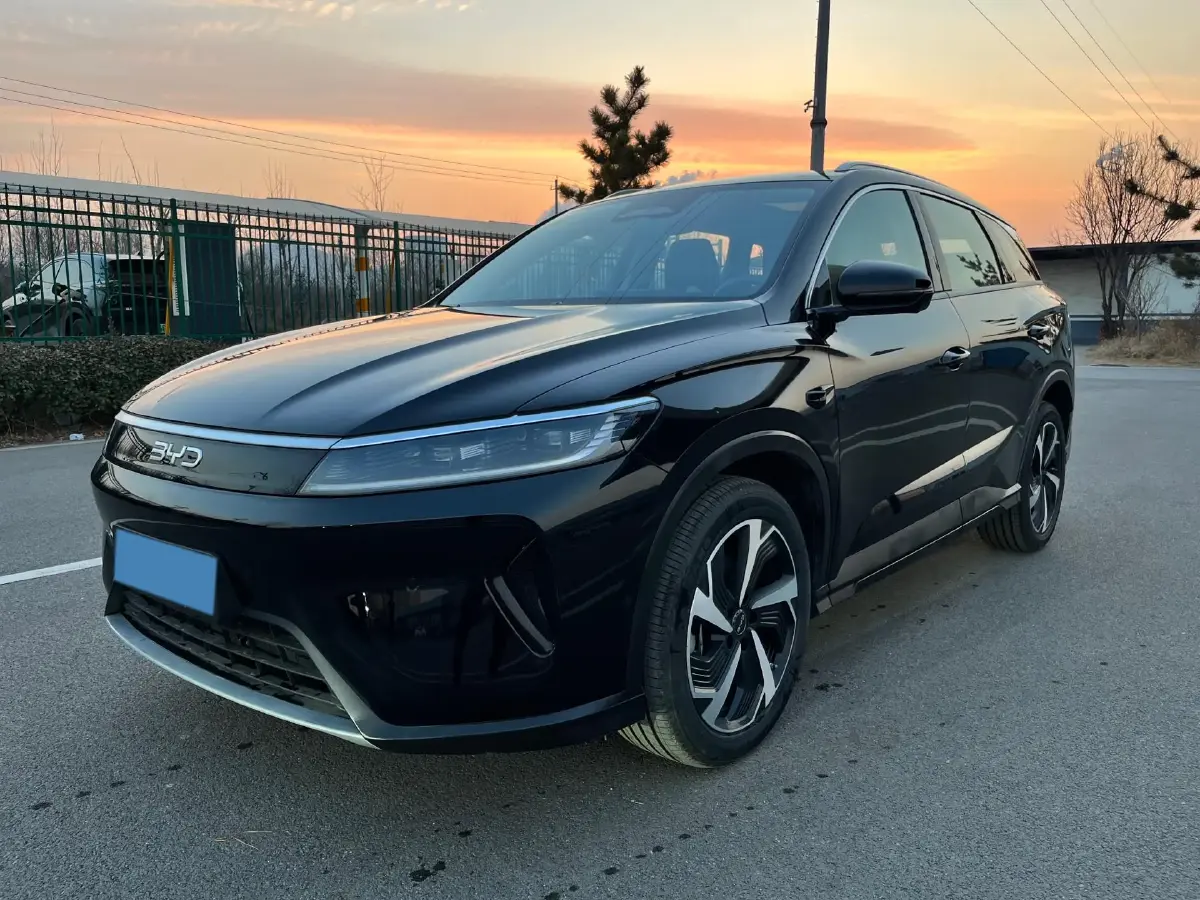 2025 BYD Sea Lion 05 DM-i 1.5L 101HP L4 E-CVT PHEV 18.3KWH