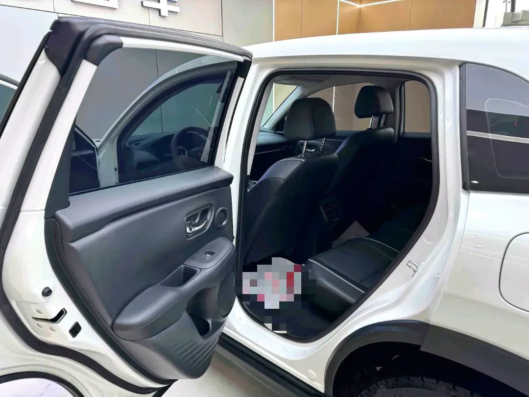 2023 Honda HR-V 1.5T 182HP L4 CVT,autocango,china used car exporter,china ev exporter,chinese used car exporter,chinese used ev exporter