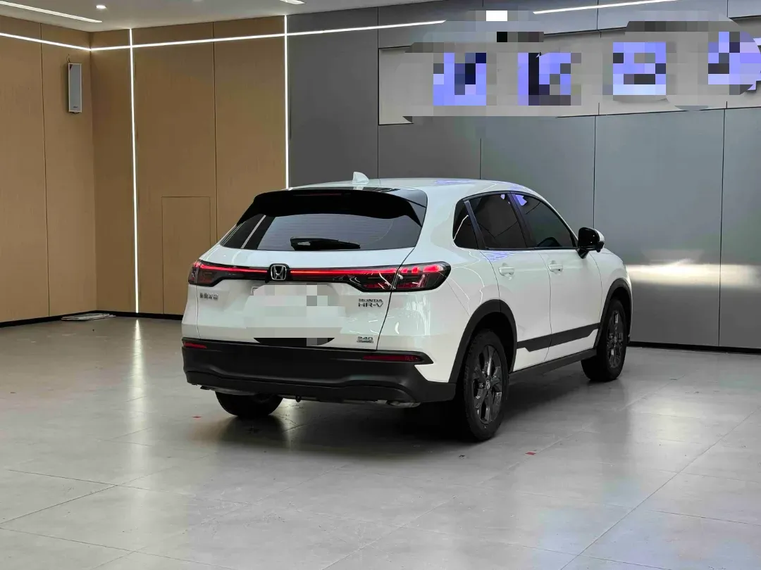 2023 Honda HR-V 1.5T 182HP L4 CVT,autocango,china used car exporter,china ev exporter,chinese used car exporter,chinese used ev exporter