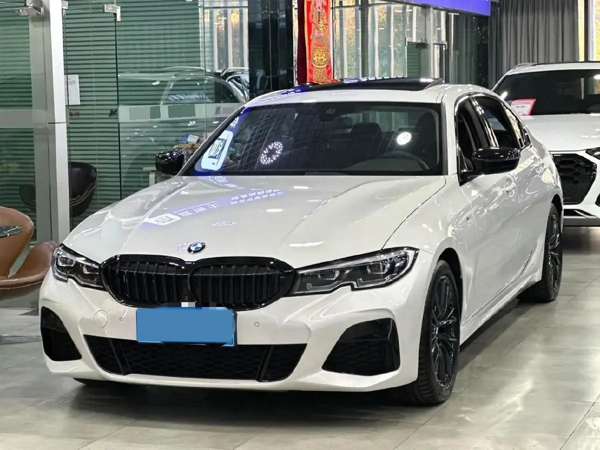 2021 BMW 3 Series 2.0T 184HP L4 8AT
