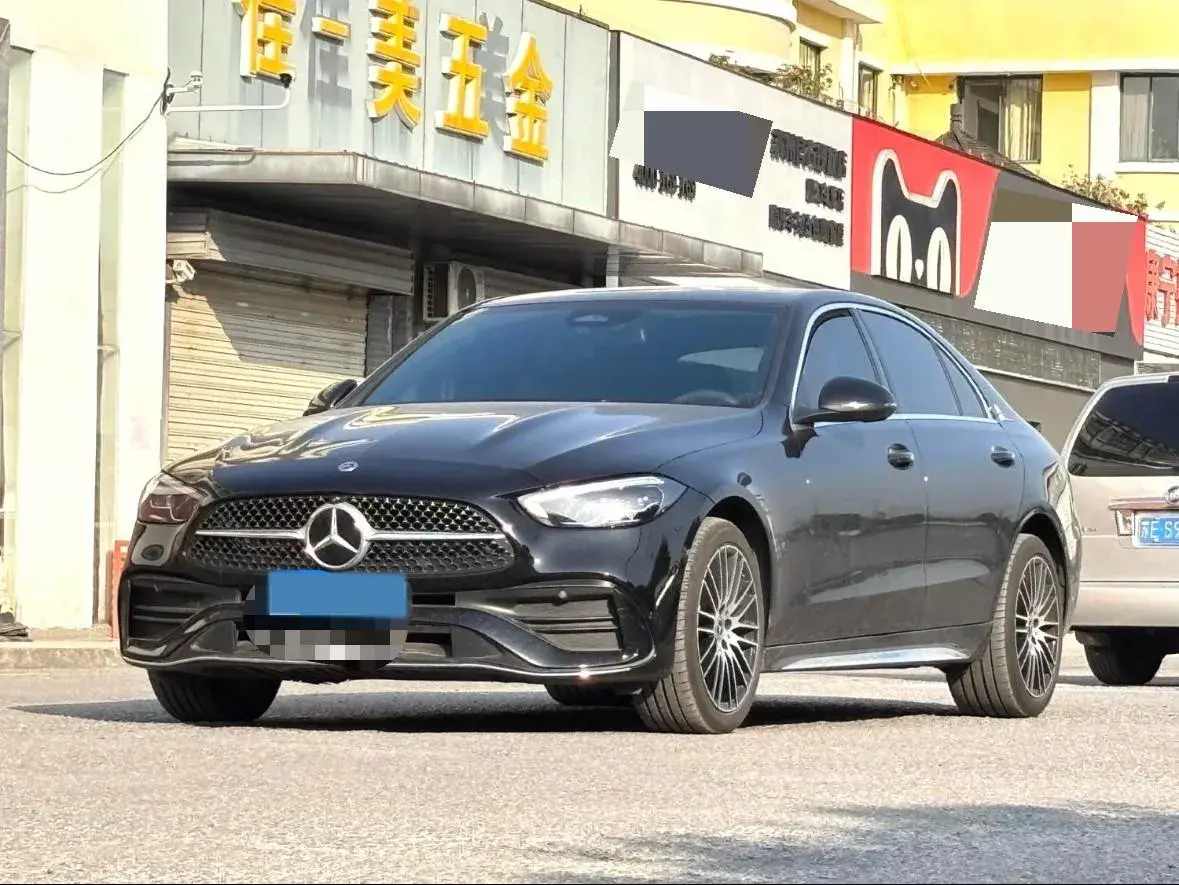 2025 Mercedes-Benz C Class 1.5T 204HP L4 9AT