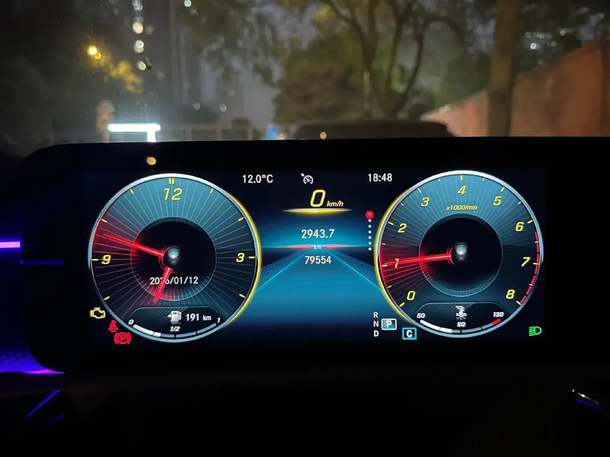 2021 Mercedes-Benz A Class 1.3T 163HP L4 7DCT,autocango,china used car exporter,china ev exporter,chinese used car exporter,chinese used ev exporter