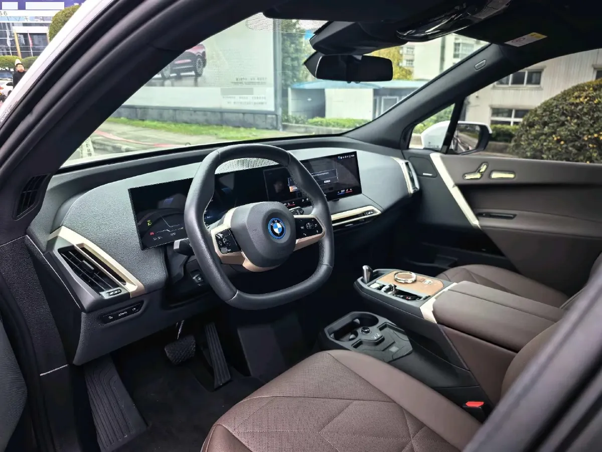2023 BMW iX BEV 111.5KWH,autocango,china used car exporter,china ev exporter,chinese used car exporter,chinese used ev exporter