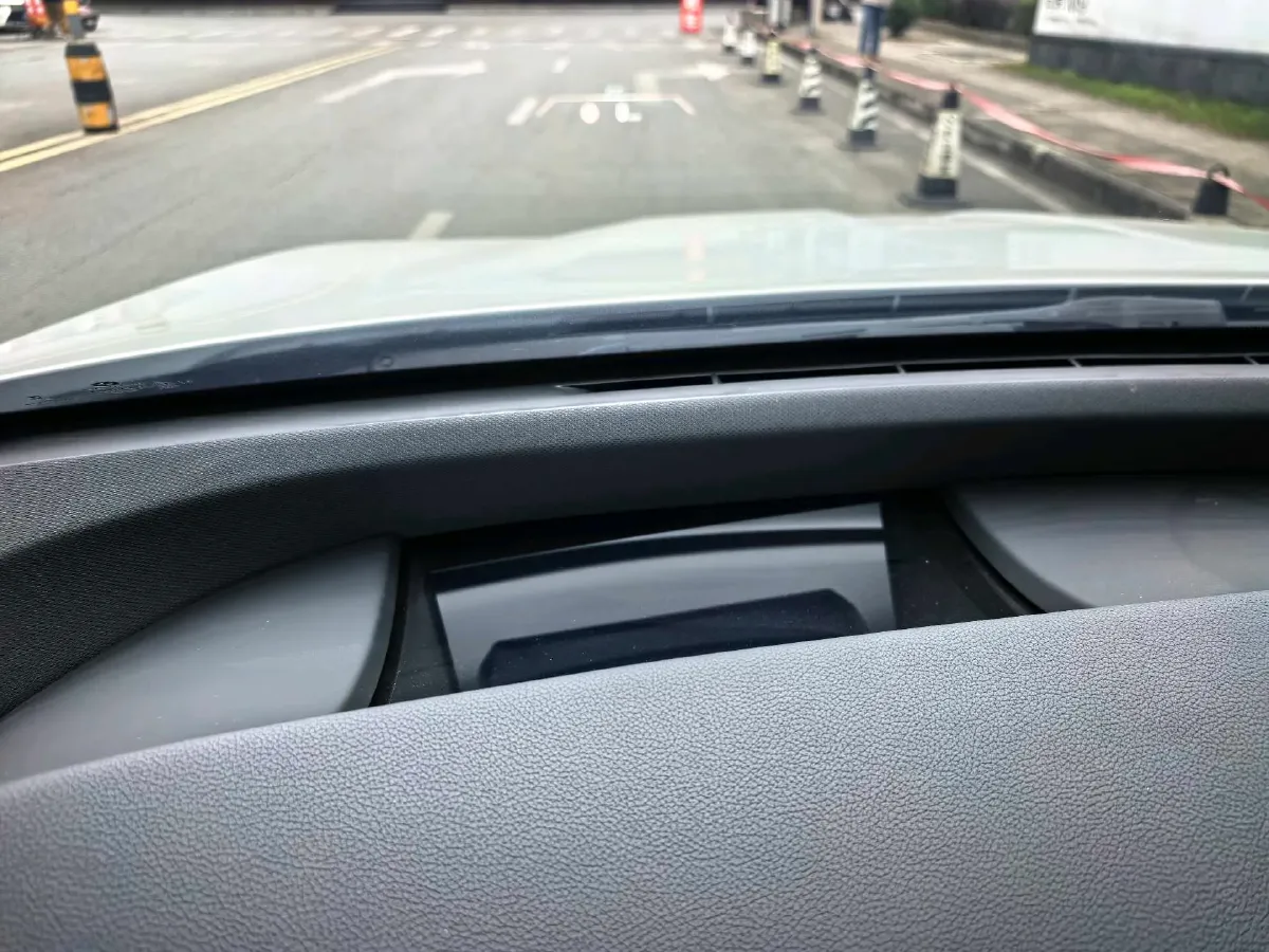 2023 BMW iX BEV 111.5KWH,autocango,china used car exporter,china ev exporter,chinese used car exporter,chinese used ev exporter