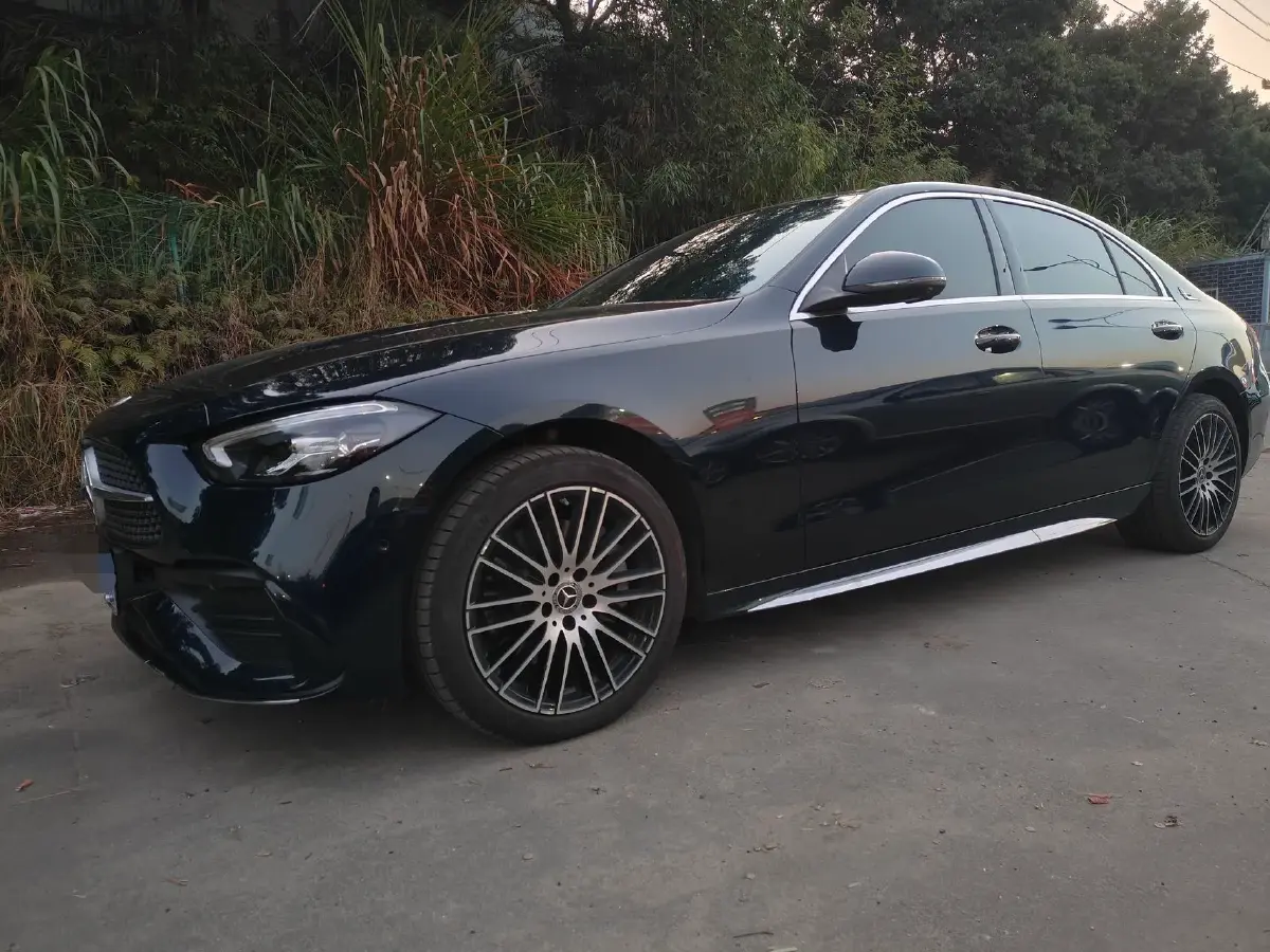 2025 Mercedes-Benz C Class 1.5T 204HP L4 9AT