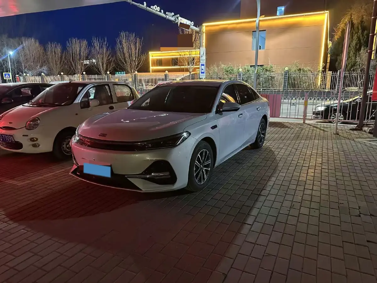 2025 Geely Galaxy A7 1.5L 112HP L4 1DHT PHEV