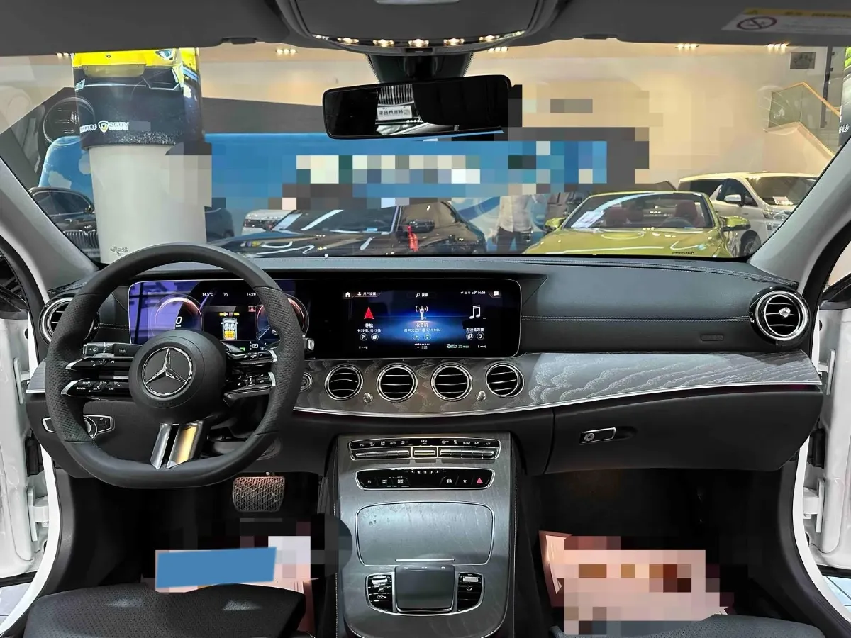 2022 Mercedes-Benz E Class 2.0T 211HP L4 9AT PHEV 25.4KWH,autocango,china used car exporter,china ev exporter,chinese used car exporter,chinese used ev exporter