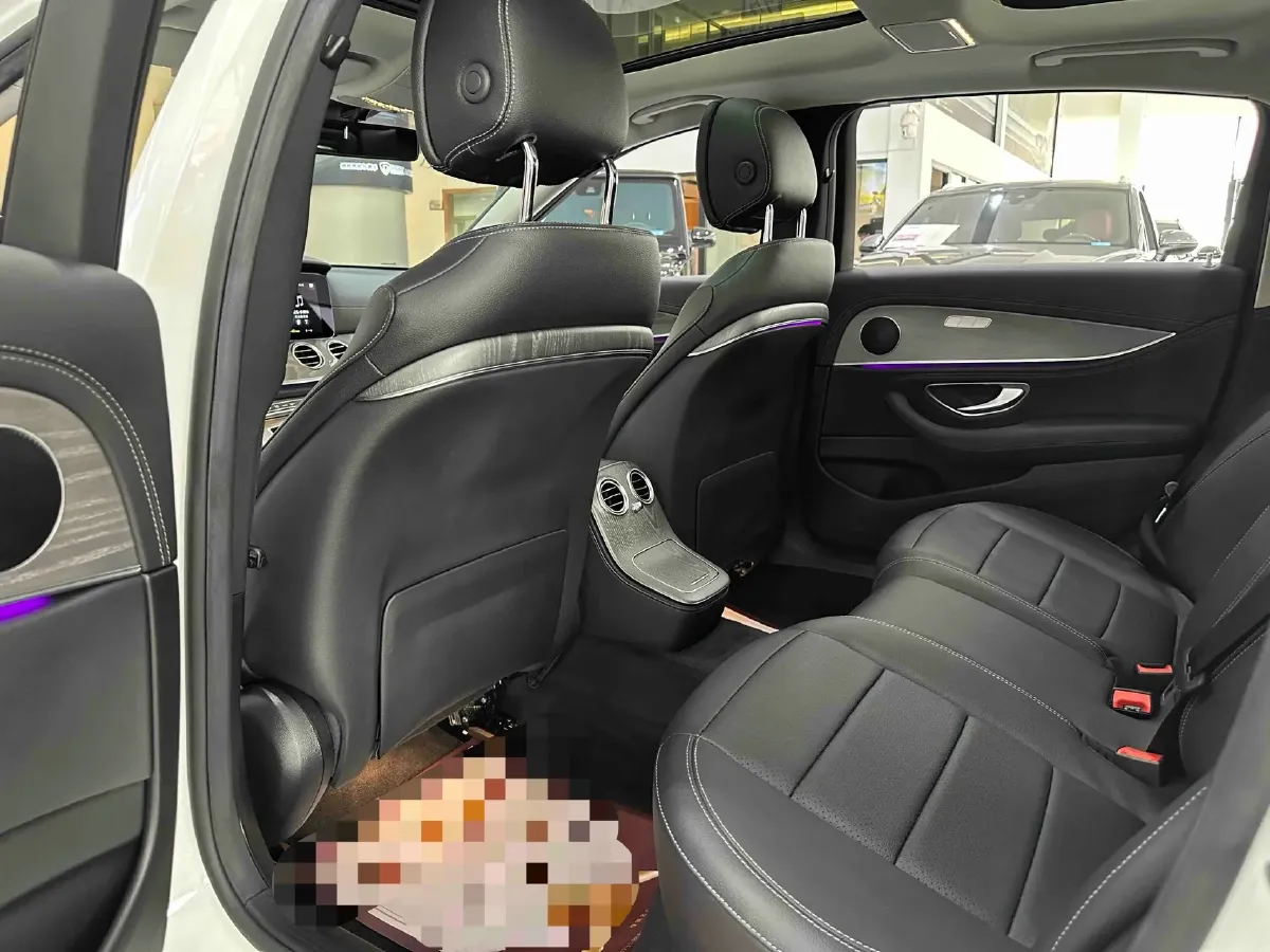 2022 Mercedes-Benz E Class 2.0T 211HP L4 9AT PHEV 25.4KWH,autocango,china used car exporter,china ev exporter,chinese used car exporter,chinese used ev exporter