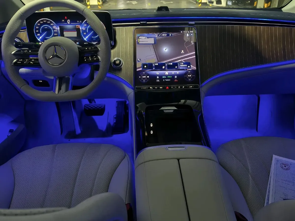 2025 Mercedes-Benz EQE Class BEV 96.1KWH,autocango,china used car exporter,china ev exporter,chinese used car exporter,chinese used ev exporter