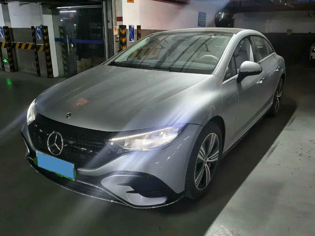 2025 Mercedes-Benz EQE Class BEV 96.1KWH,autocango,china used car exporter,china ev exporter,chinese used car exporter,chinese used ev exporter