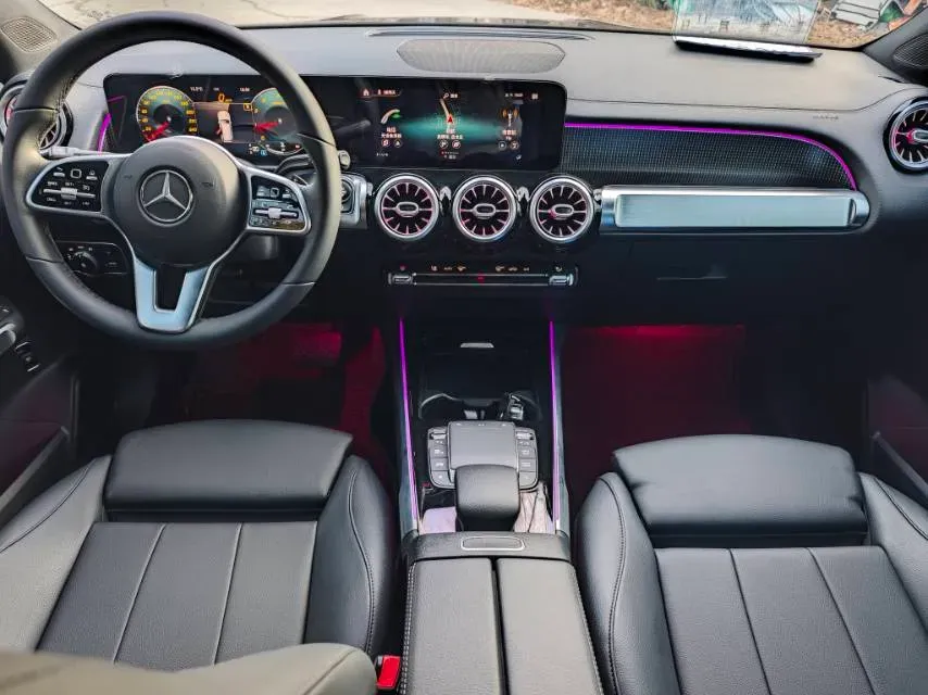 2021 Mercedes-Benz GLB Class 1.3T 163HP L4 7DCT,autocango,china used car exporter,china ev exporter,chinese used car exporter,chinese used ev exporter