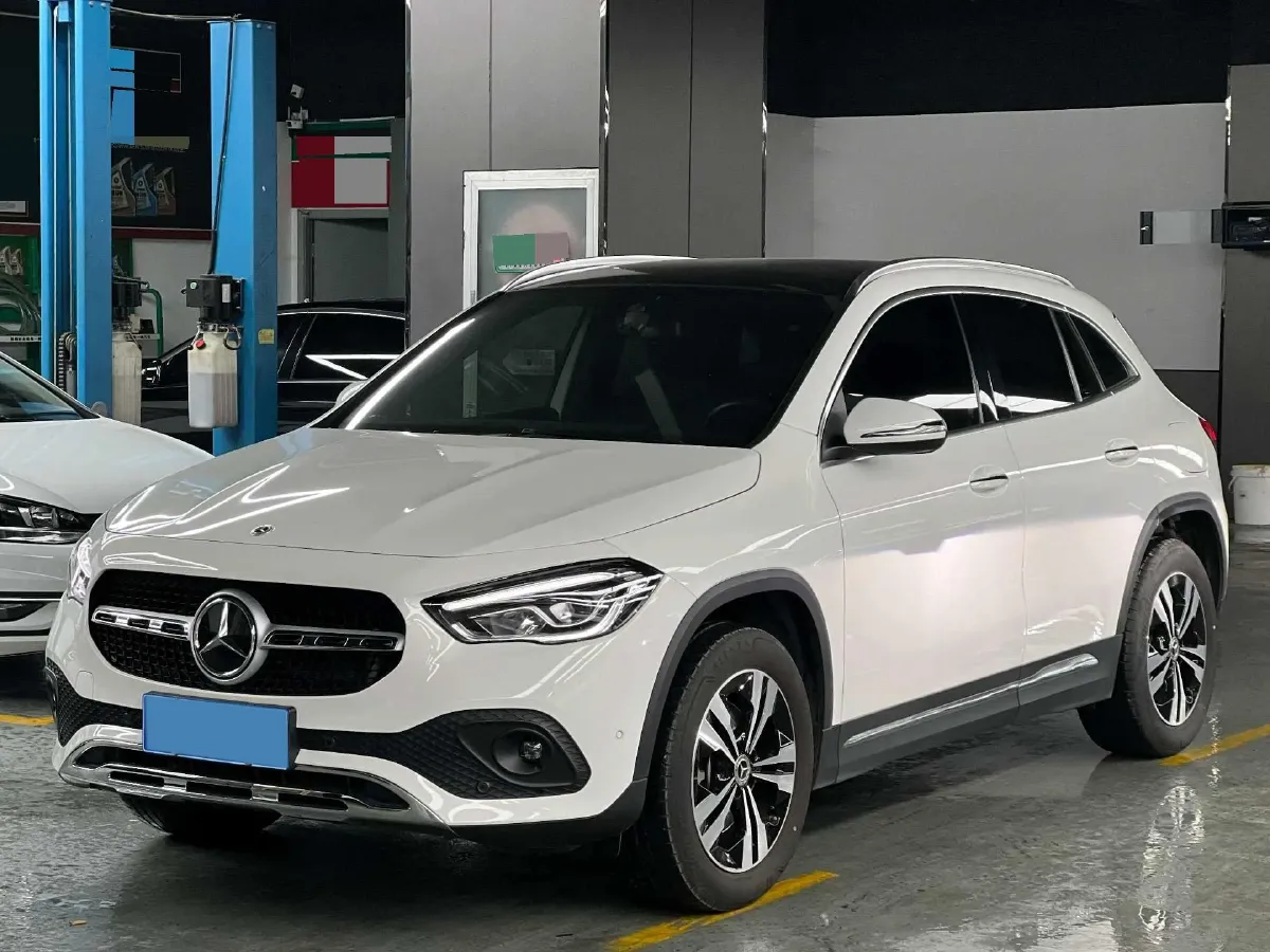 2023 Mercedes-Benz GLA Class 2.0T 190HP L4 8DCT,autocango,china used car exporter,china ev exporter,chinese used car exporter,chinese used ev exporter
