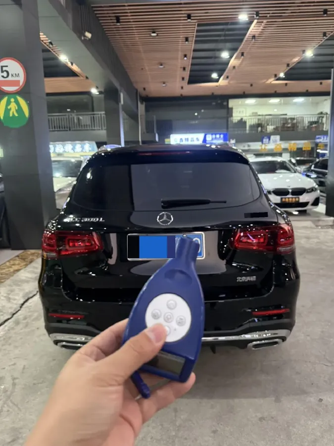 2022 Mercedes-Benz GLC Class 2.0T 258HP L4 9AT,autocango,china used car exporter,china ev exporter,chinese used car exporter,chinese used ev exporter