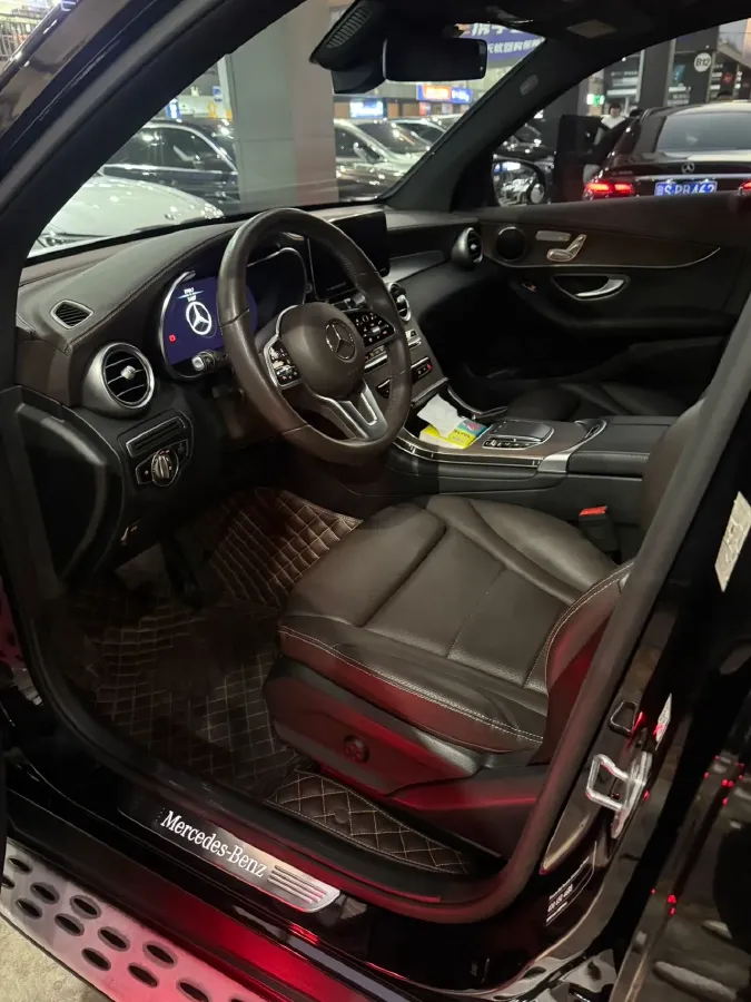 2022 Mercedes-Benz GLC Class 2.0T 258HP L4 9AT,autocango,china used car exporter,china ev exporter,chinese used car exporter,chinese used ev exporter