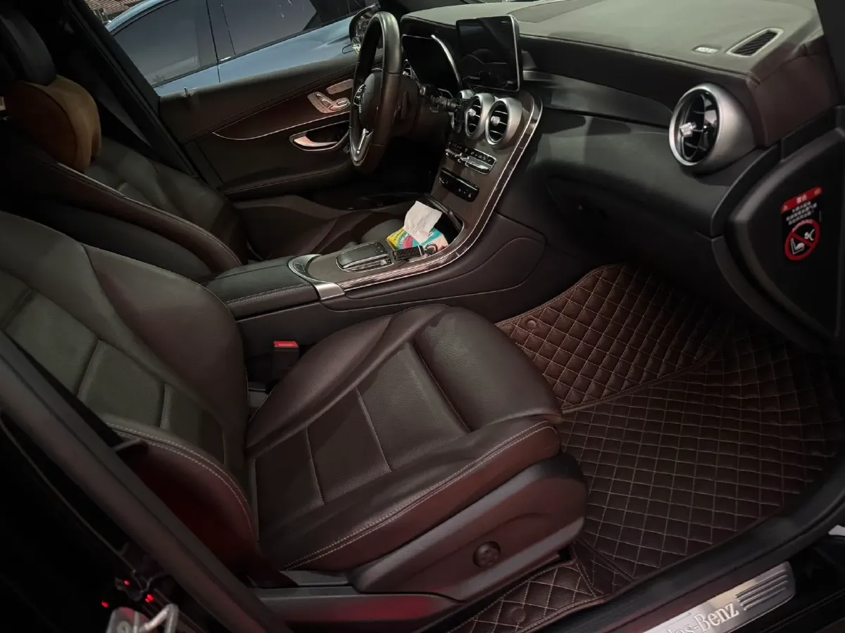 2022 Mercedes-Benz GLC Class 2.0T 258HP L4 9AT,autocango,china used car exporter,china ev exporter,chinese used car exporter,chinese used ev exporter