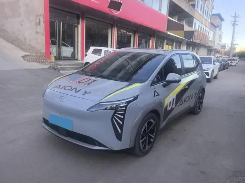 2024 Aion Y BEV 68.2KWH