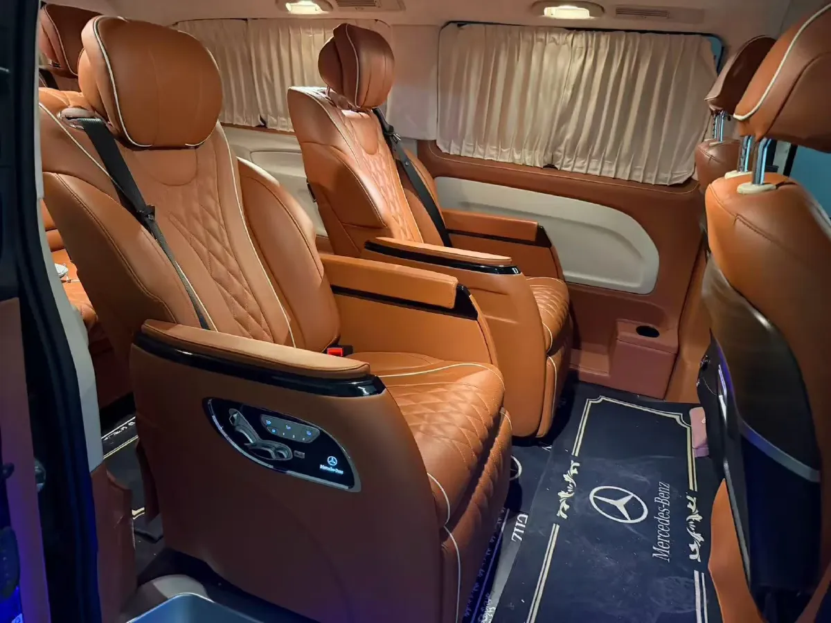 2021 Mercedes-Benz Vito 2.0T 211HP L4 9AT,autocango,china used car exporter,china ev exporter,chinese used car exporter,chinese used ev exporter