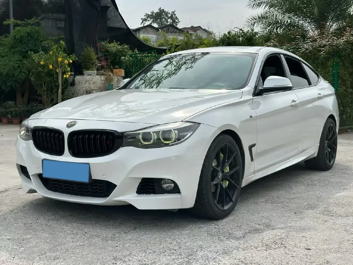 2019 BMW 3 Series GT 2.0T 184HP L4 8AT