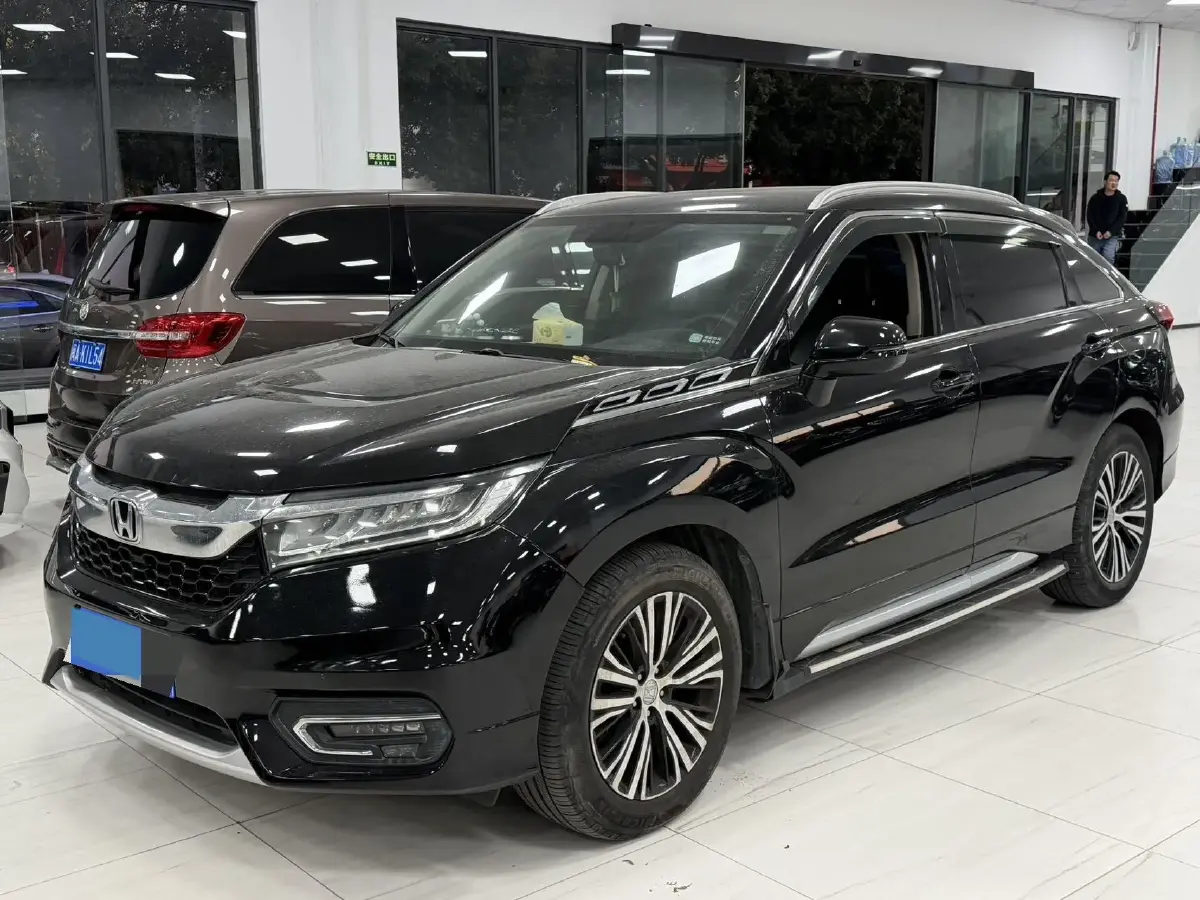 2020 Honda Avancier 2.0T 272HP L4 9AT