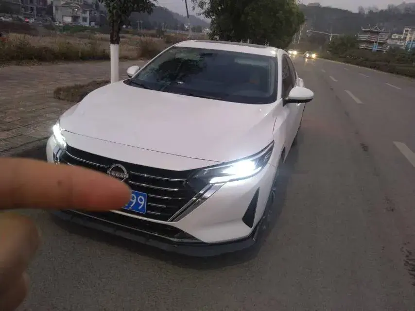 2023 Nissan Sylphy 1.6L 135HP L4 CVT