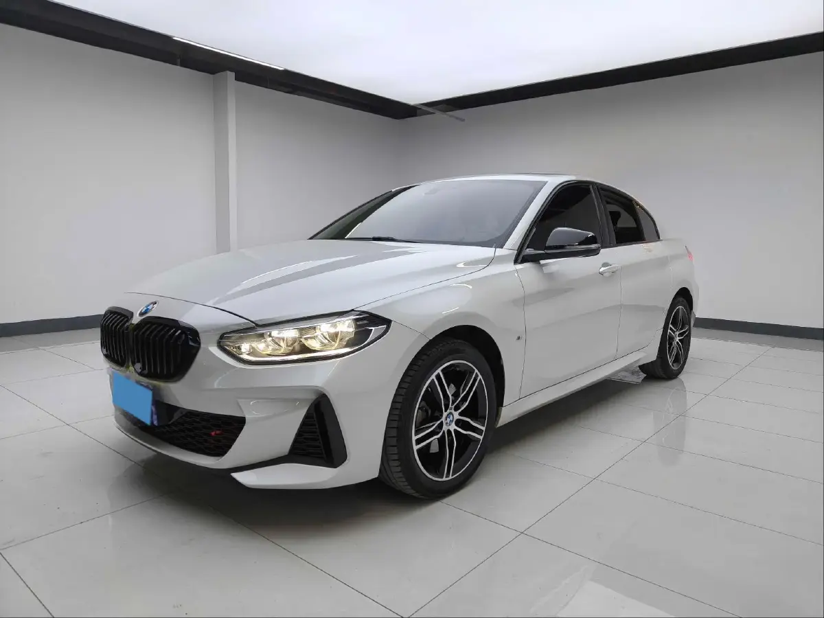 2021 BMW 1 Series 1.5T 140HP L3 7DCT