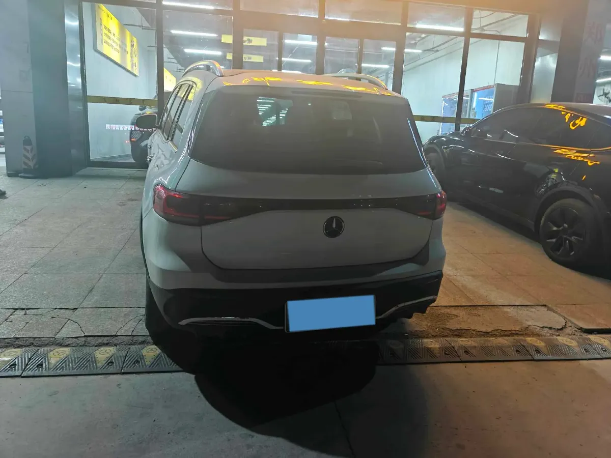 2022 Mercedes-Benz EQB Class BEV 73.5KWH,autocango,china used car exporter,china ev exporter,chinese used car exporter,chinese used ev exporter