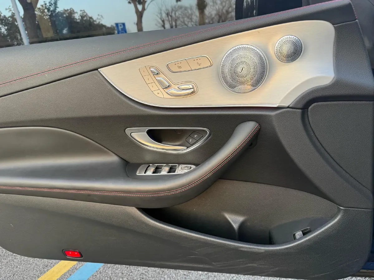 2021 Mercedes-Benz E AMG 3.0T 435HP L6 9AT,autocango,china used car exporter,china ev exporter,chinese used car exporter,chinese used ev exporter