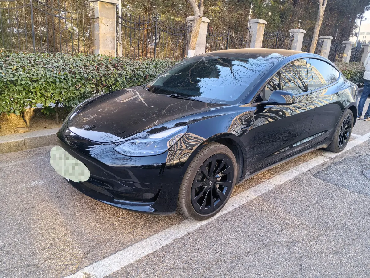 2022 Tesla Model 3 BEV 60KWH