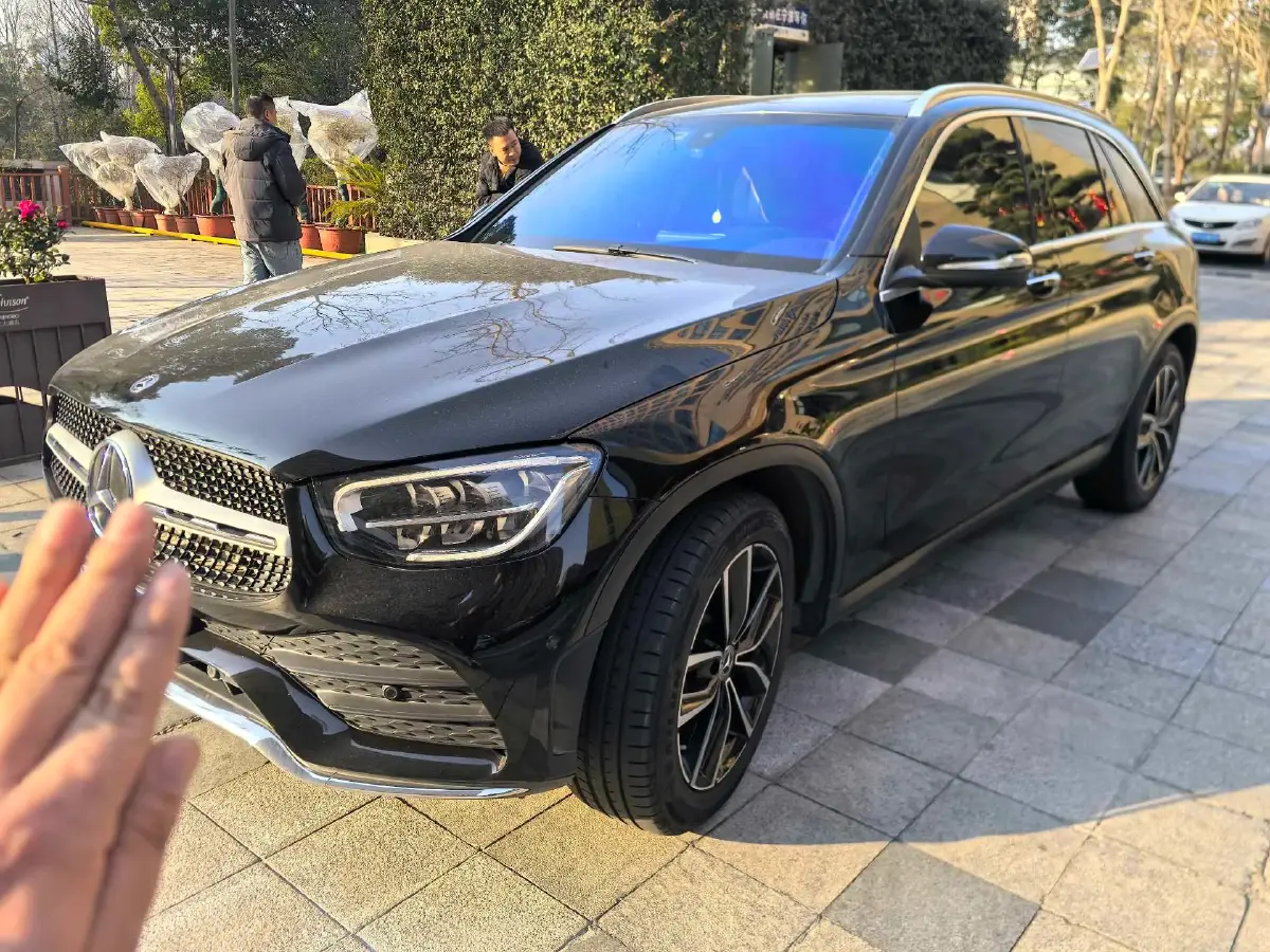 2020 Mercedes-Benz GLC Class 2.0T 197HP L4 9AT