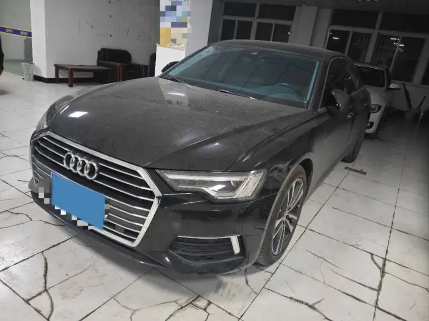 2021 Audi A6L 2.0T 190HP L4 7DCT