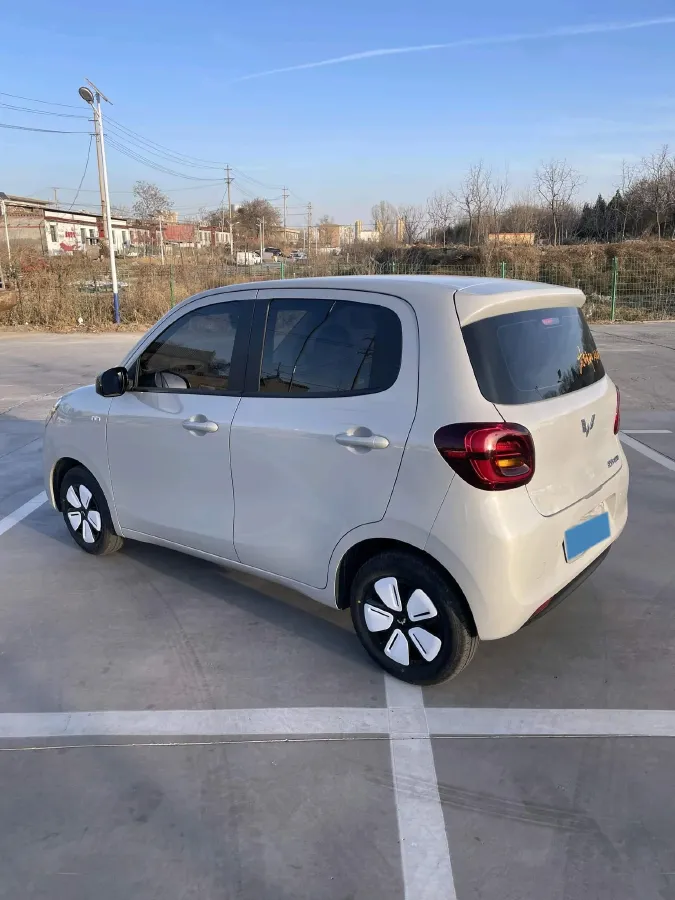 2025 WuLing HongGuang MINI EV BEV 16.2KWH,autocango,china used car exporter,china ev exporter,chinese used car exporter,chinese used ev exporter