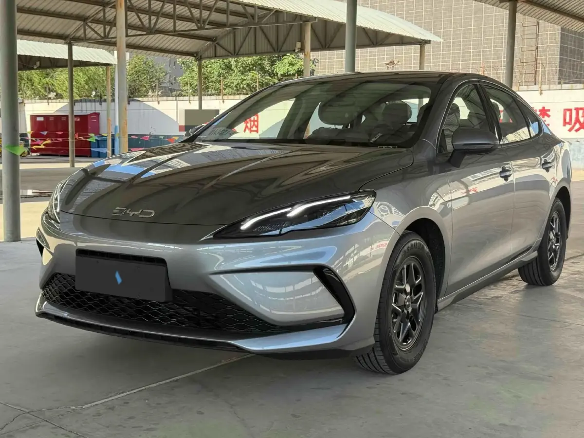 2025 BYD Seal05 DM-i 1.5L 101HP L4 E-CVT PHEV 7.68KWH