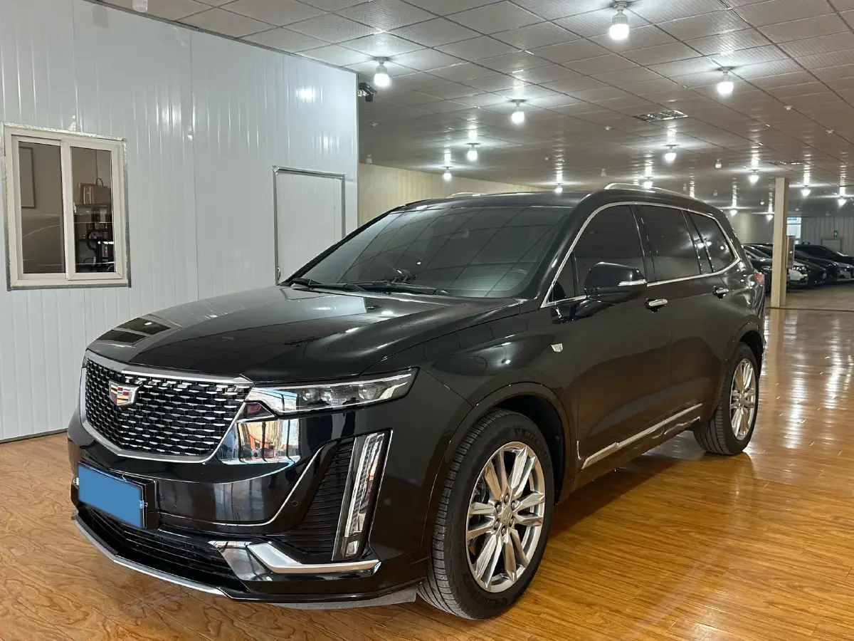 2022 Cadillac XT6 2.0T 237HP L4 9AT