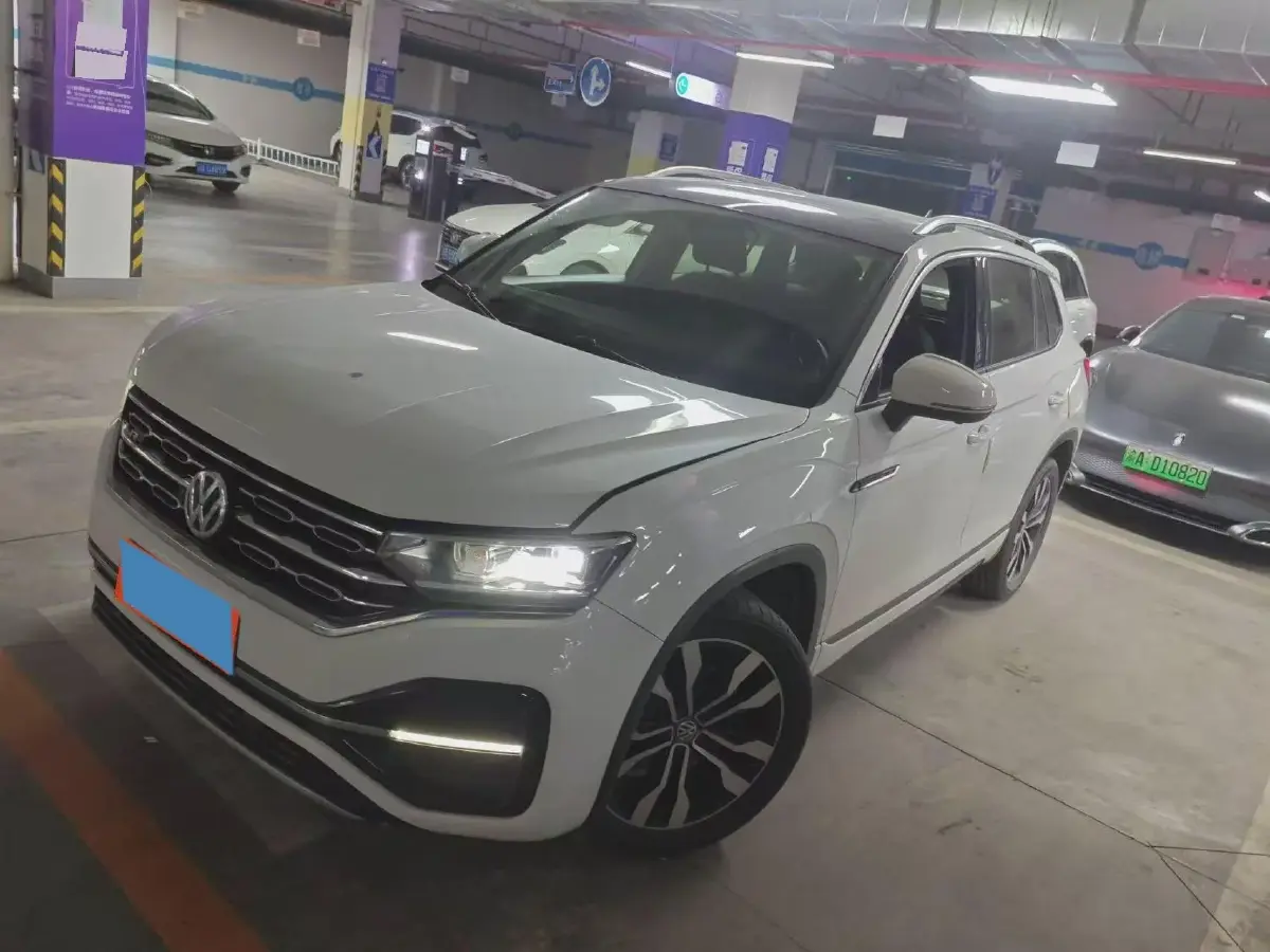 2020 Volkswagen Tayron 2.0T 220HP L4 7DCT