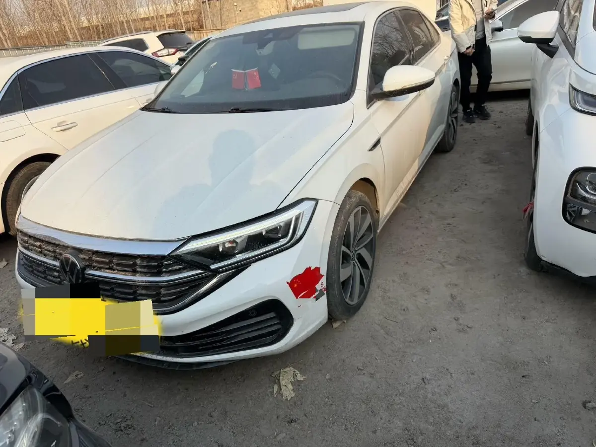 2023 Volkswagen Sagitar 1.5T 160HP L4 7DCT