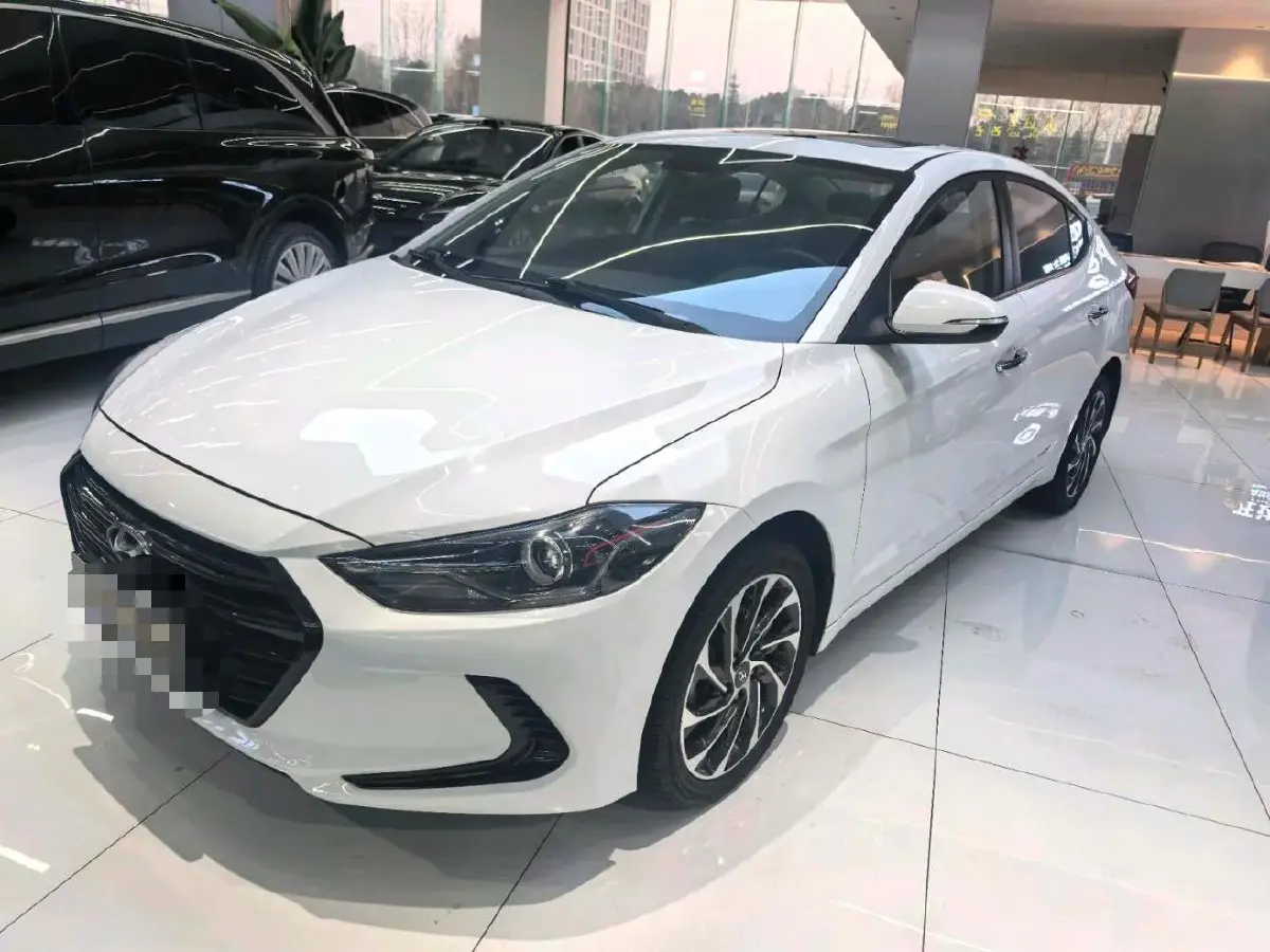 2020 Hyundai Elantra 1.5L 115HP L4 CVT