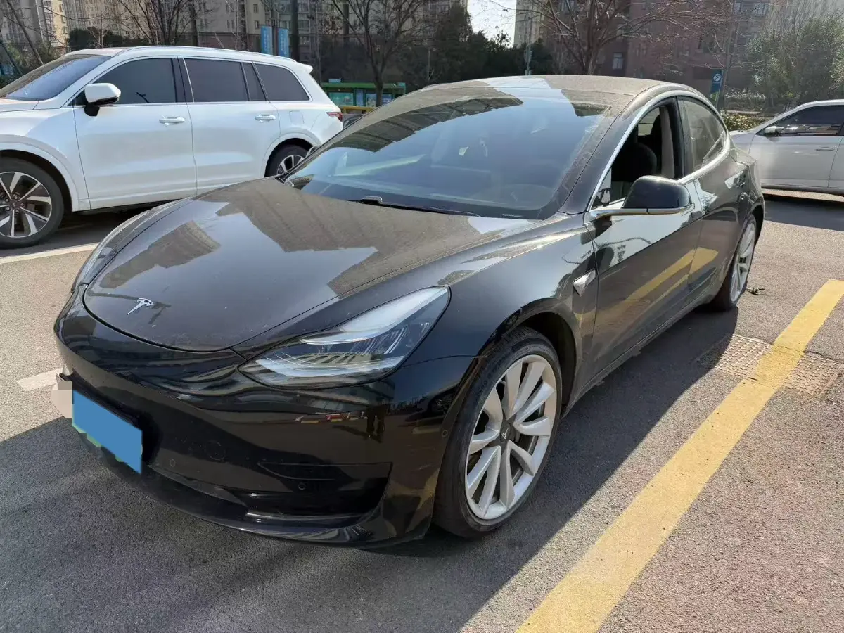 2020 Tesla Model 3 BEV 52KWH