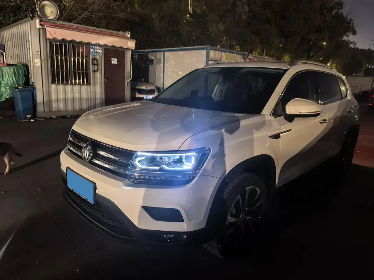 2021 Volkswagen Tharu 1.4T 150HP L4 7DCT