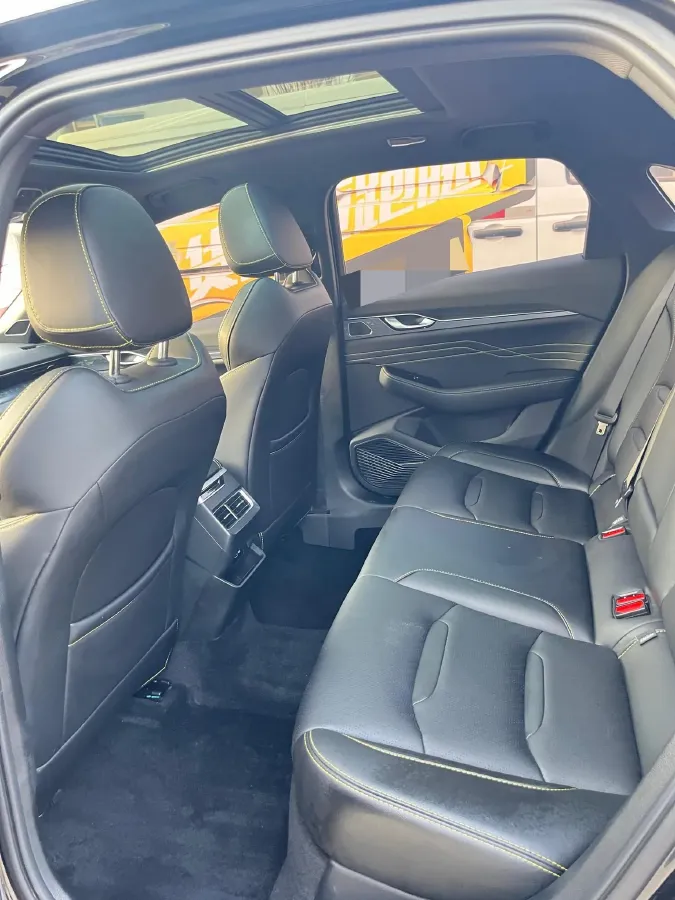 2023 Geely Preface 1.5T 181HP L4 7DCT,autocango,china used car exporter,china ev exporter,chinese used car exporter,chinese used ev exporter