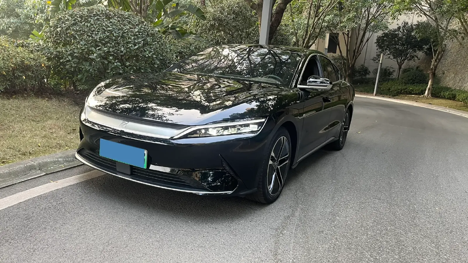 2020 Lincoln MKZ 2.0T 196HP L4 6AT