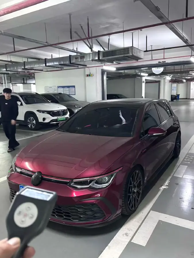 2023 Volkswagen GolfGTI 2.0T 220HP L4 7DCT