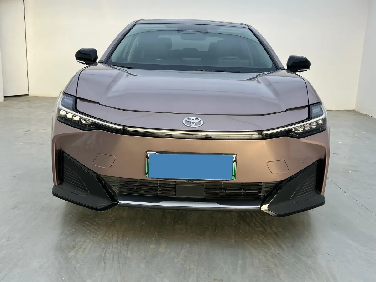 2023 Toyota bZ3 BEV 65.28KWH,autocango,china used car exporter,china ev exporter,chinese used car exporter,chinese used ev exporter