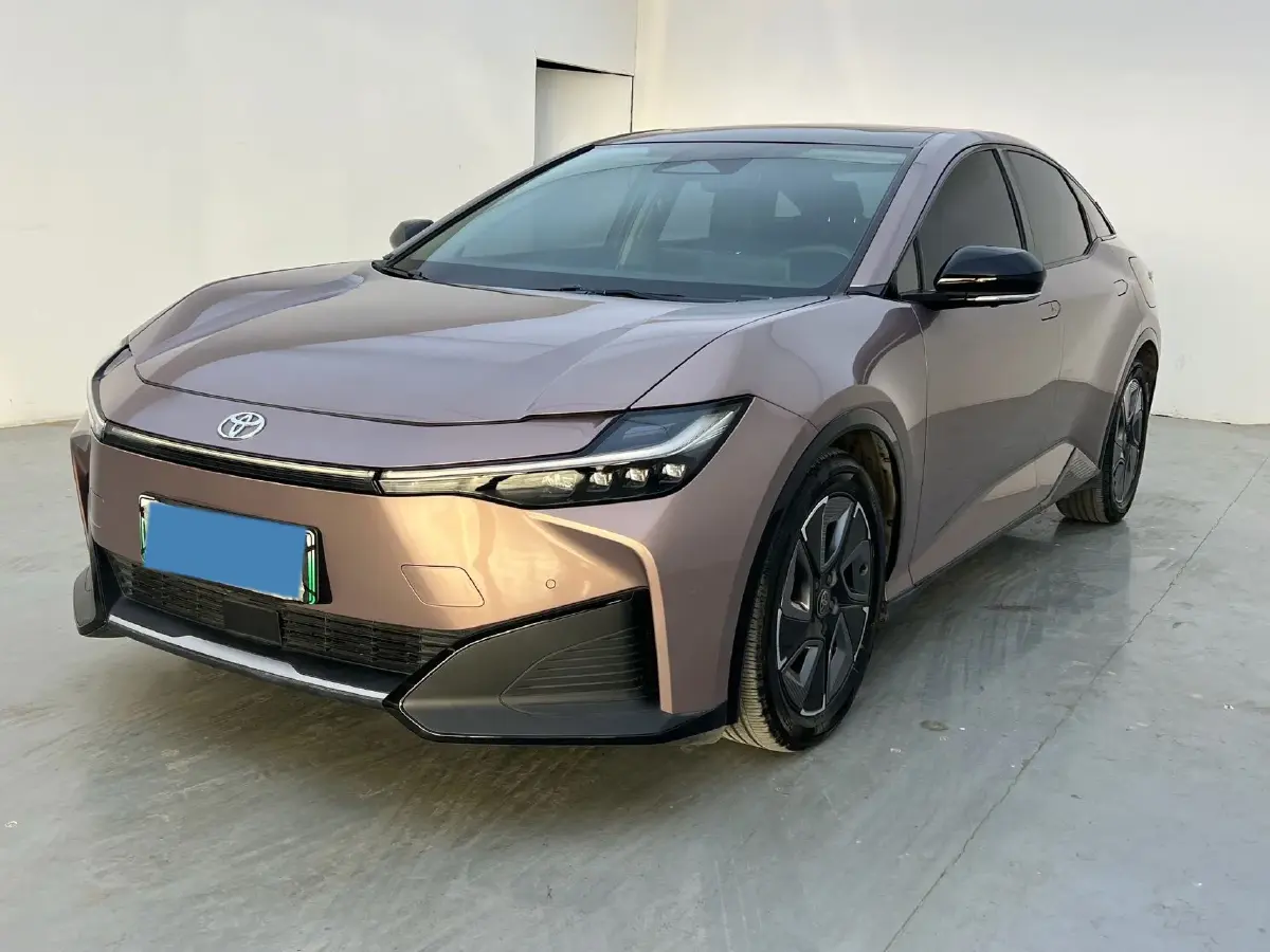 2023 Toyota bZ3 BEV 65.28KWH